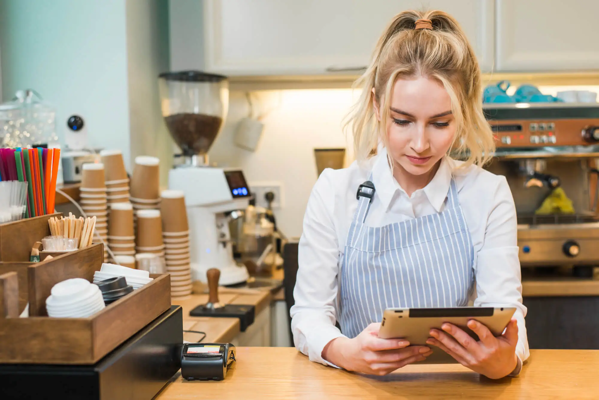 Qual a importância do relógio de ponto para pequenas empresas